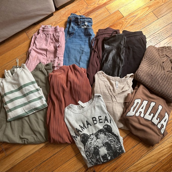 Women’s Fall Bundle! - Picture 1 of 1